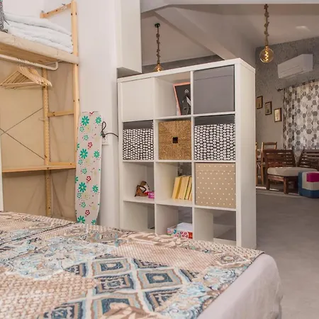 Apartment Miramar 10 *